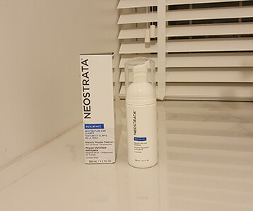 NEOSTRATA Resurface Glycolic Mousse Cleanser Product Review