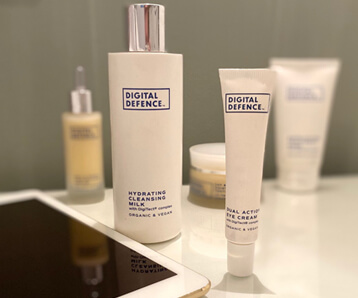 Digital Defence Hydrating Cleansing Milk & Dual Action Eye Cream  - Product Review