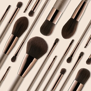 Makeup Tools by Delilah