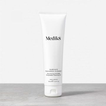 Medik8 Surface Radiance Cleanse 