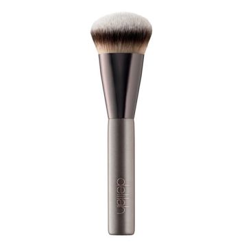 delilah Fuller Coverage Foundation Brush 