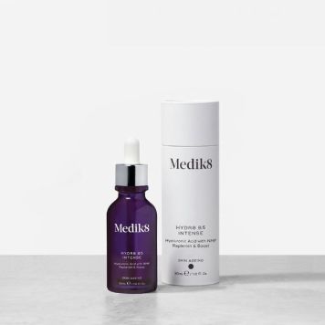 Medik8 Hydr8 B5 Intense Serum With Box