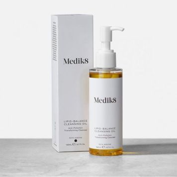 Medik8 Lipid-Balance Cleansing Oil with box