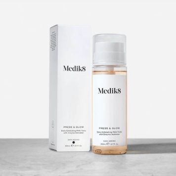 Medik8 Press & Glow 