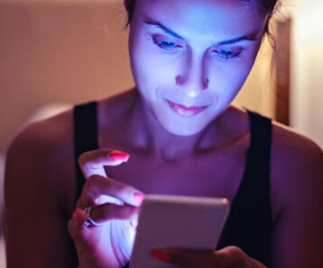 BLUE LIGHT: Your Phone & Laptops Are Damaging Your Skin And Here Is What You Can Do About It..