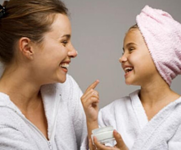 Andrea's top hassle-free Skincare tips for Busy Mums